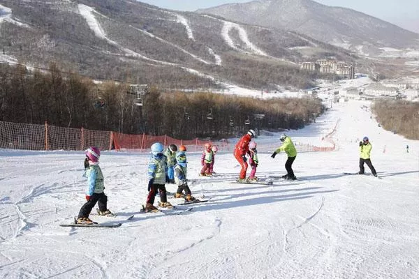 ?北大壺滑雪場(chǎng)門票多少錢 開放時(shí)間